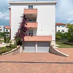 Apartment Luxury Sopra *