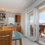 Luxury Sopra Apartment *