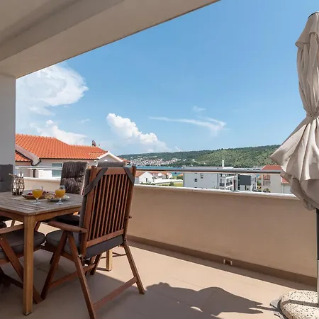 Luxury Sopra Apartamento Trogir