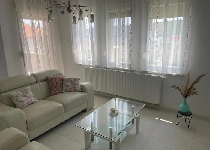 Luxury Sopra Apartman *